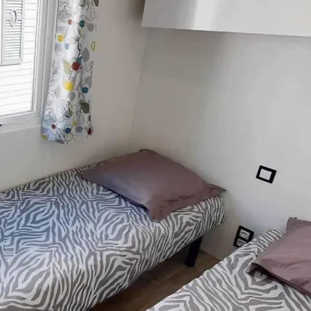 Mobilhome 4 Etoiles - Piscine - Eehdaf