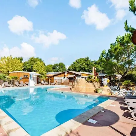 Holiday home Mobilhome 4 Etoiles - Piscine - Eehdaf
